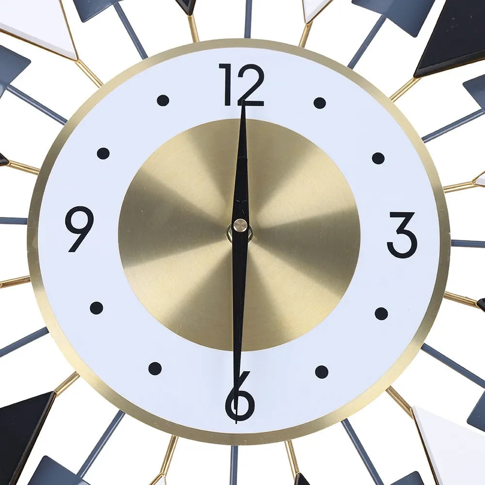23.6 Inch Retro Star Wall Clock Decor,Battery Operated